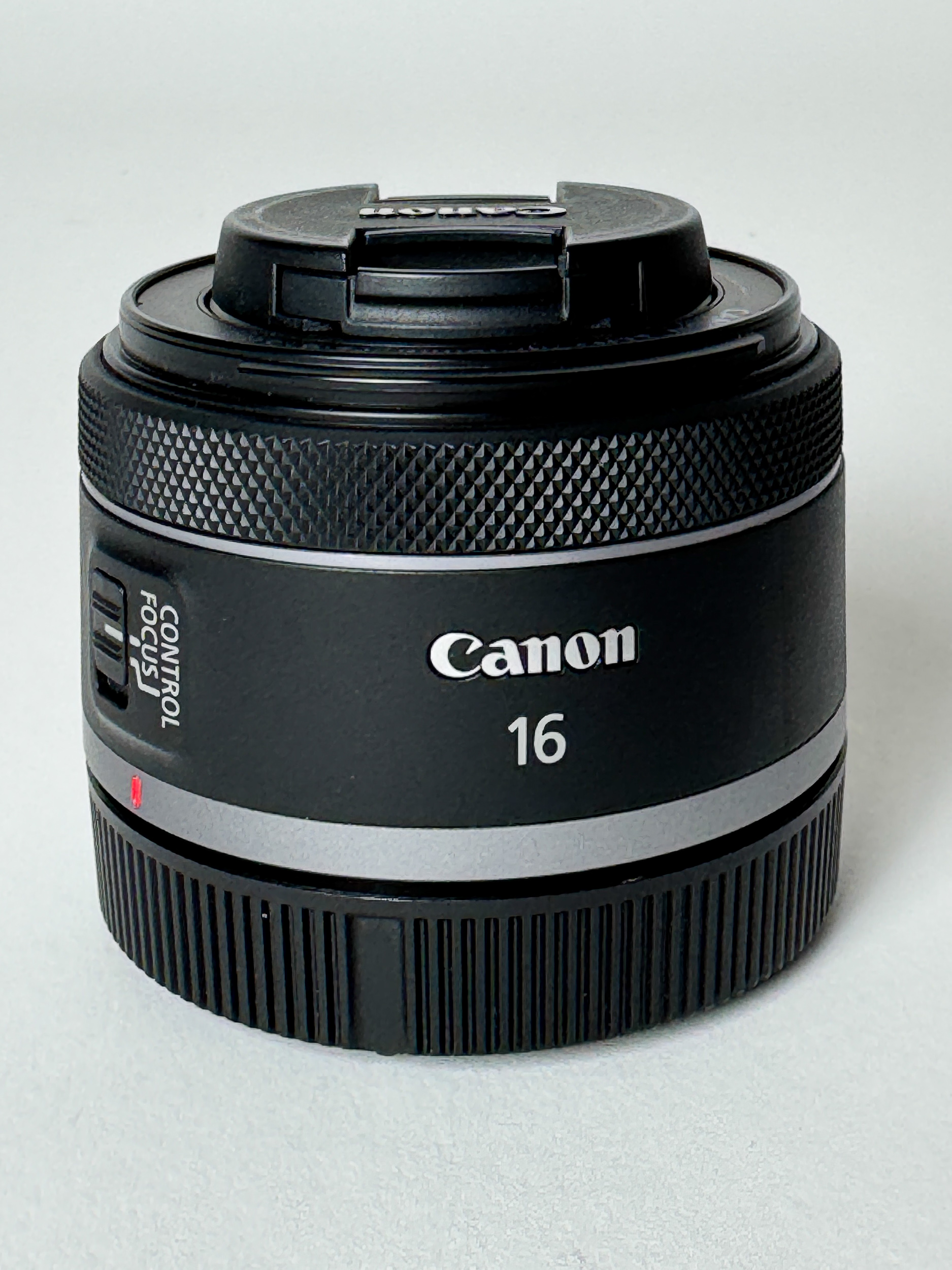 Objetiva Canon 16mm