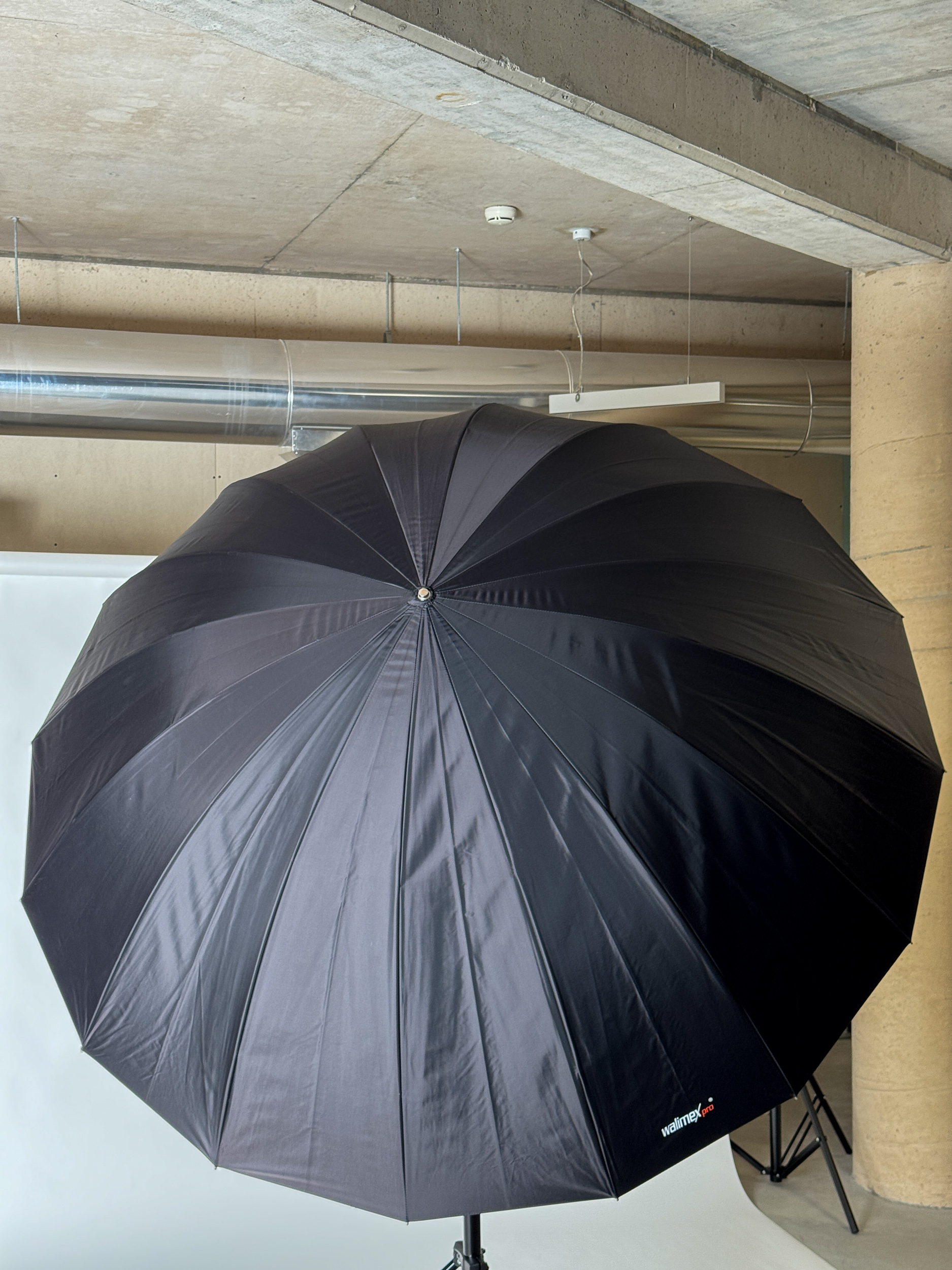 Sombrinha Walimex Branca 180cm e Difusor